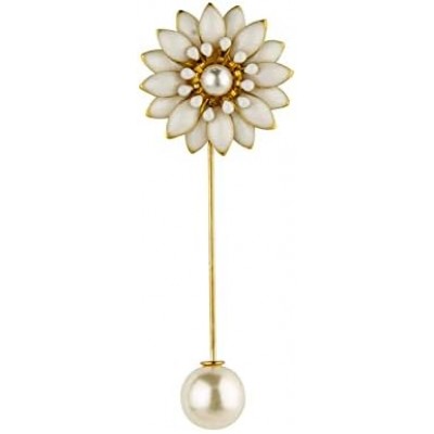 Flower with Pearl Detailing Lapel Pin