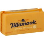 Tillamook Medium Cheddar Cheese, 2.5 lbs