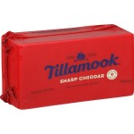 Tillamook Sharp Cheddar Cheese, 2.5 lbs