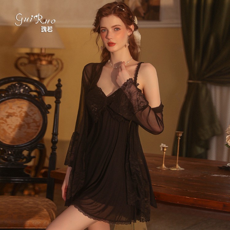 Guiruo Brand Sexy Comfortable Sling Sleeping Dress with Chest Pad Deep V Comfortable Outer Robe Lace Perspective Home Furnishing Set