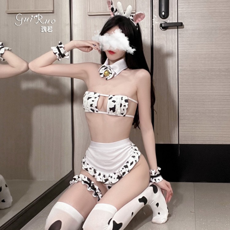 Guiruo Fun Underwear Sexy Hollow out Temptation Dew Breast Cartoon Sweet Cow Three Point Maid Uniform Set 1773