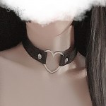 Guiruo New Fun Underwear Black PU Peach Heart Heart Collar Women's Neckband Collar Necklace Replacement P6